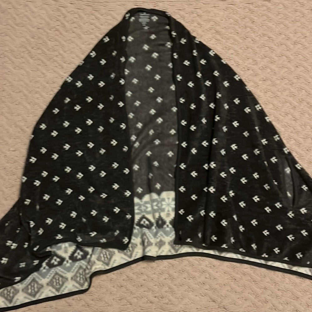 Never worn, Brand:Cuddl Duds, Size:Small/Medium, Material:Polyester and Spandex